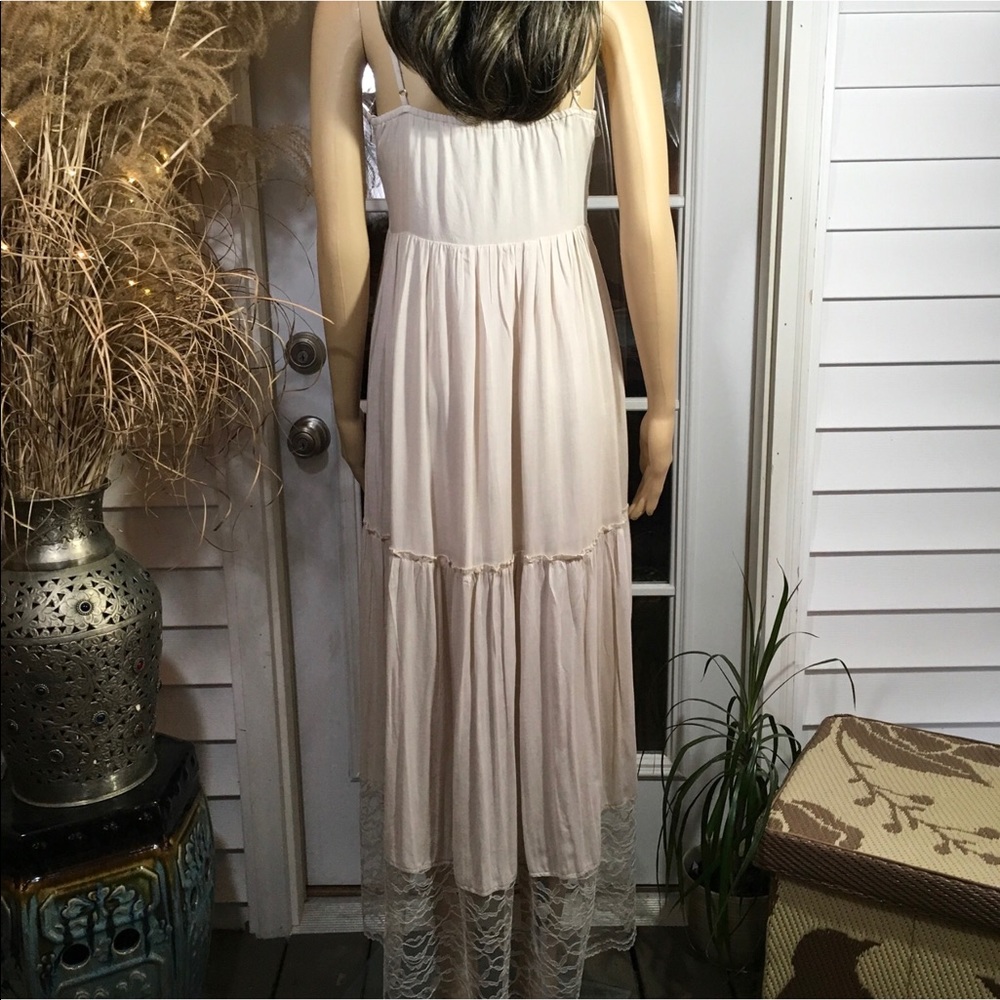 NWOT LACE HEM MAXI DRESS SPAGHETTI STRAP HI LOW LACE HEM - Picture 7 of 8